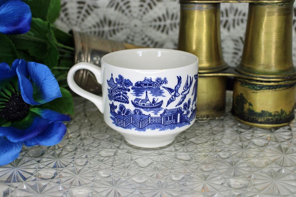 Churchill Blue Willow China Breakfast Tea Cup